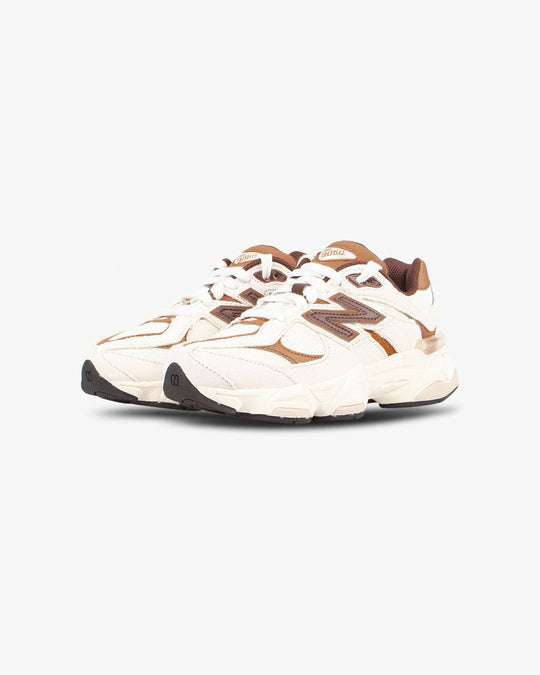 New Balance 9060 Breakfast Tea / Angora GS