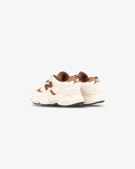 New Balance 9060 Breakfast Tea / Angora TD